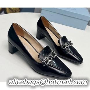 Purchase Prada Patent Leather Pointed Pumps 4.5cm with Logo Chain Black 821100