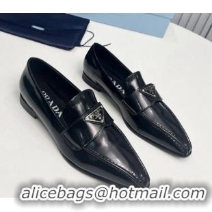 Popular Style Prada Patent Leather Pointed Loafers Black 821105