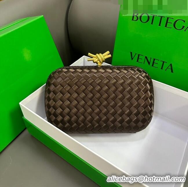 Good Product Bottega Veneta Knot Minaudiere Clutch in Intreccio Fabric 717622 Chocolate 2023