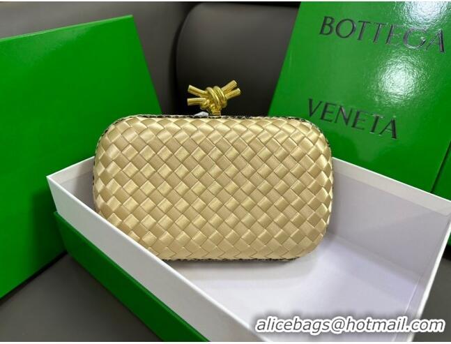 New Design Bottega Veneta Knot Minaudiere Clutch in Intreccio Fabric 717622 Beige 2023