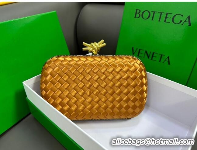 Inexpensive Bottega Veneta Knot Minaudiere Clutch in Intreccio Fabric 717622 Brown 2023