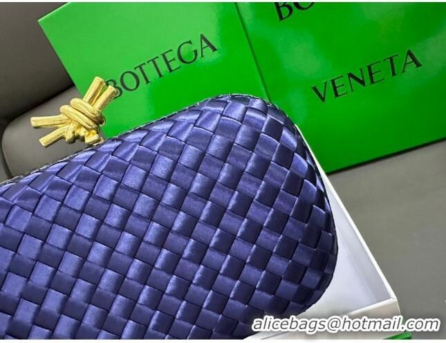 Famous Brand Bottega Veneta Knot Minaudiere Clutch in Intreccio Fabric 717622 Blue 2023