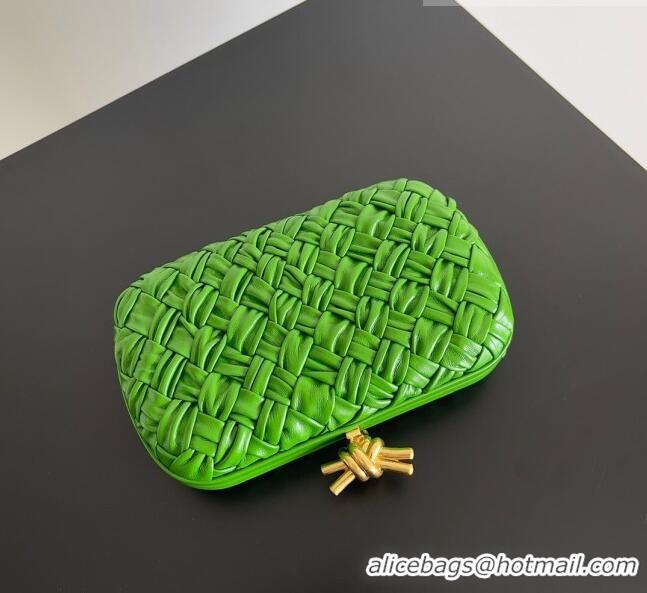 Well Crafted Bottega Veneta Knot Minaudiere Clutch in Foulard Intreccio Leather 717622 Green 2023