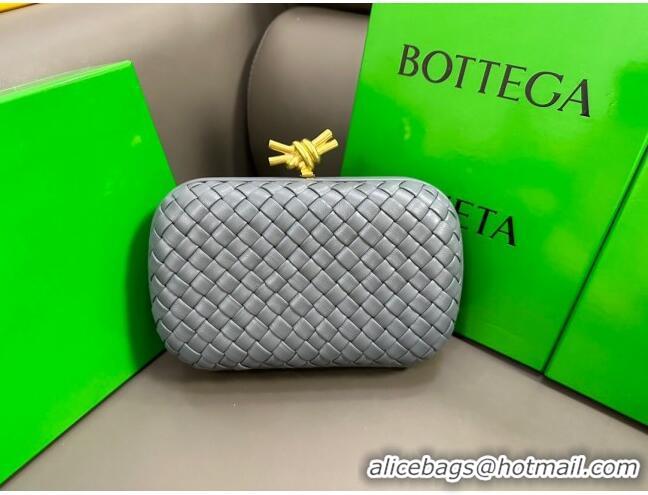 Famous Brand Bottega Veneta Knot Minaudiere Clutch in Padded Intreccio Leather 717622 Grey 2023