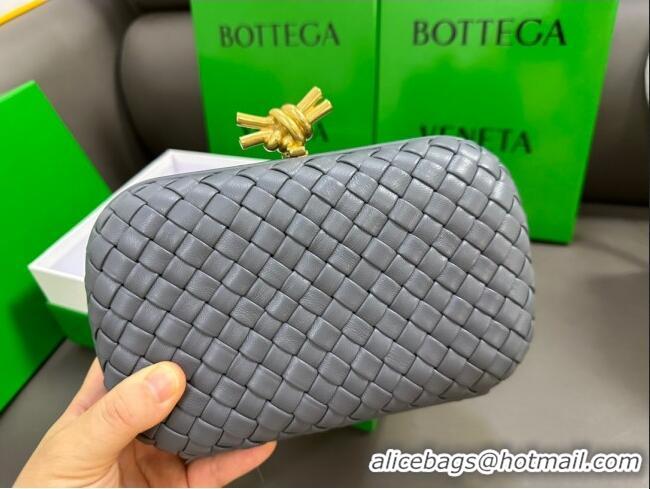 Famous Brand Bottega Veneta Knot Minaudiere Clutch in Padded Intreccio Leather 717622 Grey 2023