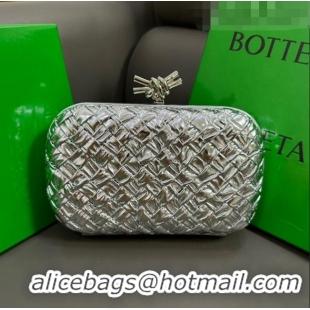 Famous Brand Bottega Veneta Knot Minaudiere Clutch in Pressed Intreccio Laminated Leather 717622 Silver 2023