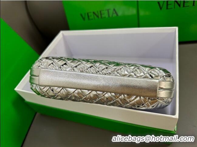 Famous Brand Bottega Veneta Knot Minaudiere Clutch in Pressed Intreccio Laminated Leather 717622 Silver 2023