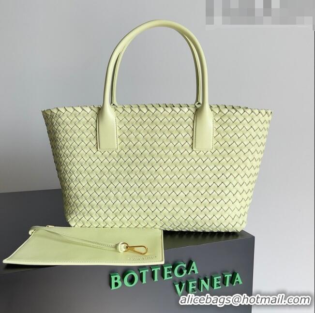 Trendy Design Bottega Veneta Small Cabat Tote Bag in Intreccio Leather 730297 Light Yellow 2023