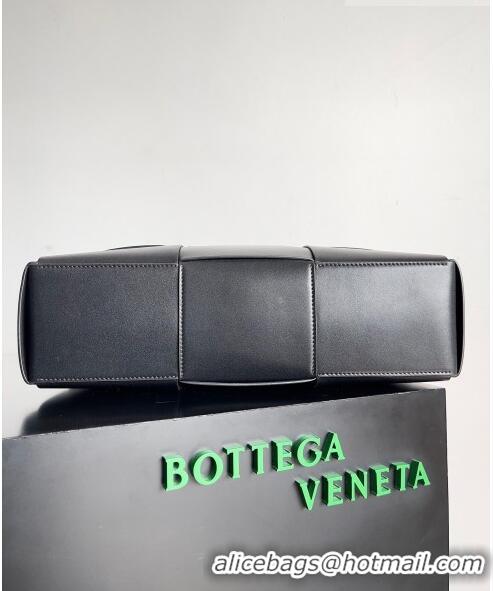 Famous Brand Bottega Veneta Arco Briefcase in Intreccio Leather 746358 Black 2023