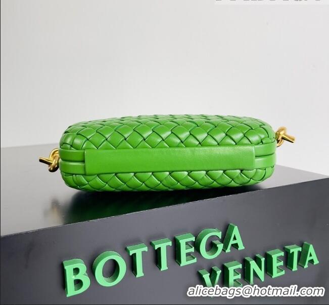 Promotional Bottega Veneta Knot On Strap in Padded Intreccio Leather 717623 Green 2023