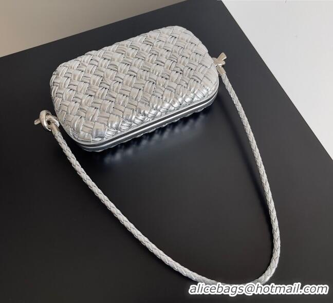 Inexpensive Bottega Veneta Knot On Strap in Pressed Intrecciato Laminated Leather 717623 Silver 2023