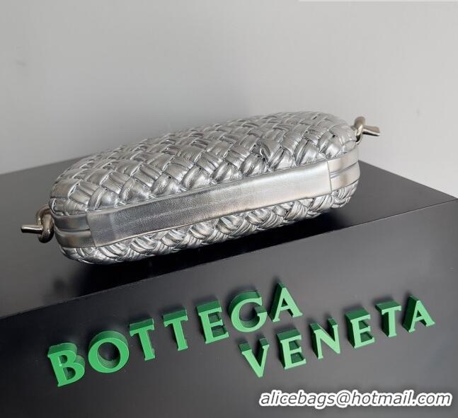 Inexpensive Bottega Veneta Knot On Strap in Pressed Intrecciato Laminated Leather 717623 Silver 2023