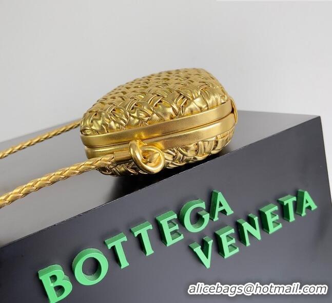 Popular Style Bottega Veneta Knot On Strap in Pressed Intrecciato Laminated Leather 717623 Gold 2023