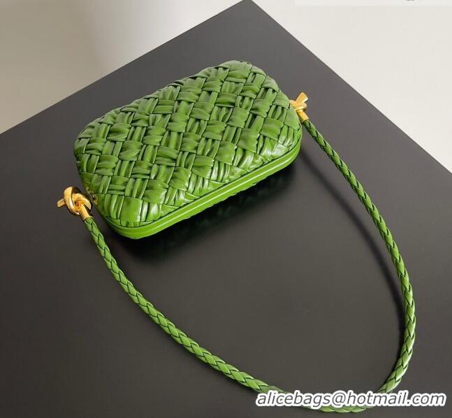 Trendy Design Bottega Veneta Knot On Strap in Foulard Intreccio Leather 717623 Green 2023