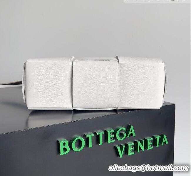 Inexpensive Bottega Veneta Mini Arco Tote Bag in Grained Leather 709337 White 2023