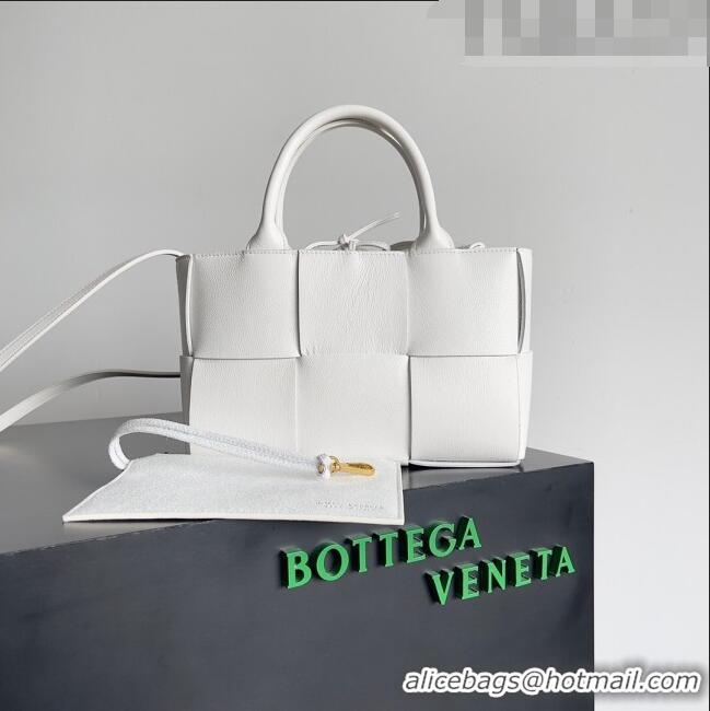 Inexpensive Bottega Veneta Mini Arco Tote Bag in Grained Leather 709337 White 2023