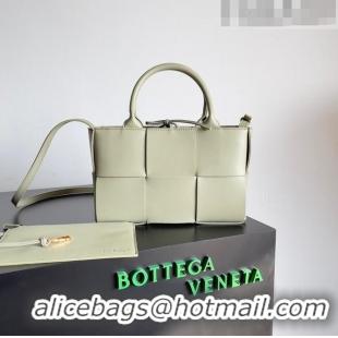 Good Product Bottega Veneta Mini Arco Tote Bag in Lambskin 709337 Light Green 2023