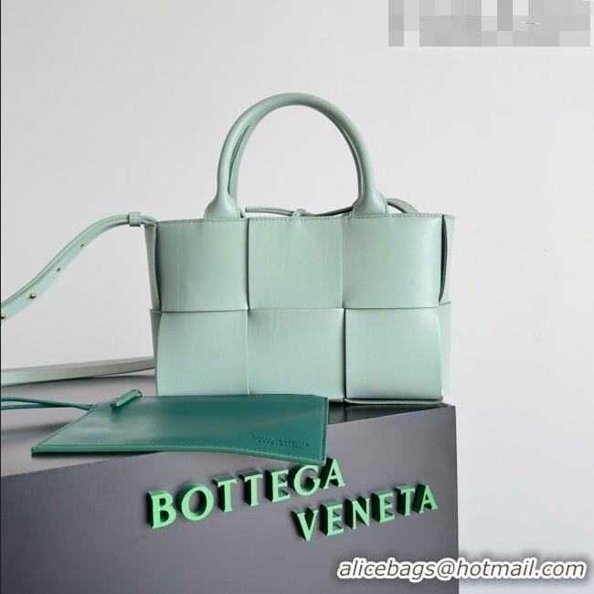 Top Grade Bottega Veneta Mini Arco Tote Bag in Lambskin 709337 Green 2023