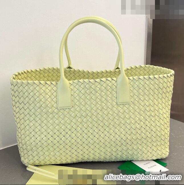 Super Quality Bottega Veneta Large Cabat Tote Bag in Intreccio Leather Ice Cream 608811 Yellow 2023