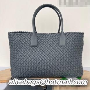 Sophisticated Bottega Veneta Large Cabat Tote Bag in Intreccio Leather 608811 Grey 2023