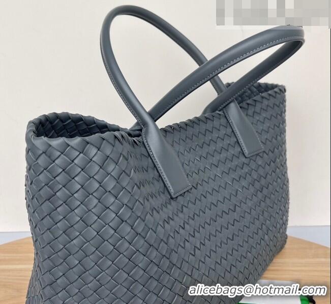 Sophisticated Bottega Veneta Large Cabat Tote Bag in Intreccio Leather 608811 Grey 2023