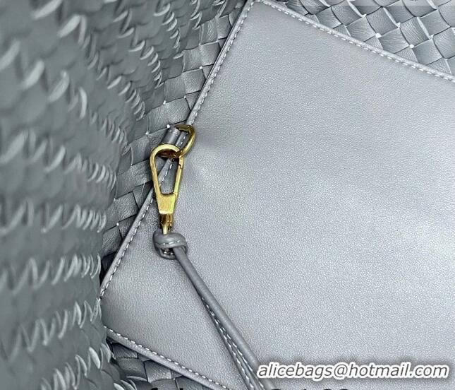 Sophisticated Bottega Veneta Large Cabat Tote Bag in Intreccio Leather 608811 Grey 2023