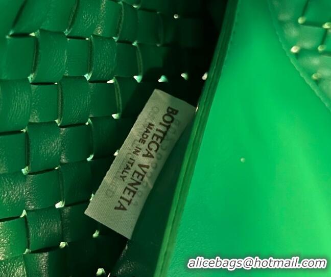 Promotional Bottega Veneta Large Cabat Tote Bag in Intreccio Leather 608811 Parrot Green 2023