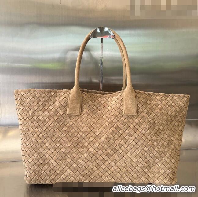 Buy Discount Bottega Veneta Large Cabat Tote Bag in Intreccio Suede 608811 Camel Brown 2023