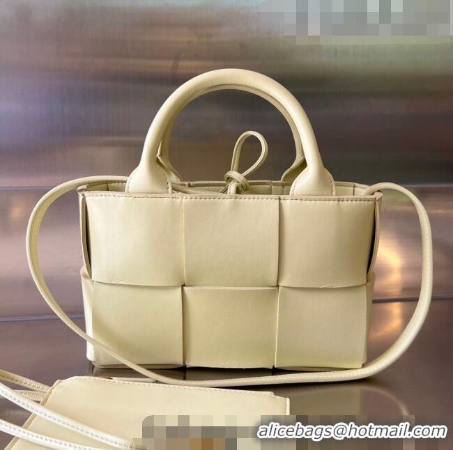 Super Quality Bottega Veneta Candy Arco Tote Bag in Intreccio Lambskin 729029 Ice Cream Yellow 2023