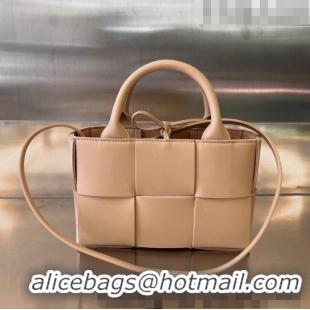 Low Price Bottega Veneta Candy Arco Tote Bag in Intreccio Lambskin 729029  Almond Pink 2023