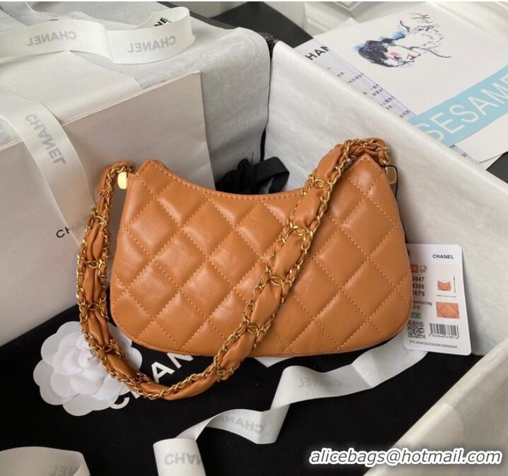 Famous Brand Chanel SMALL HOBO HANDBAG AP3647 brown