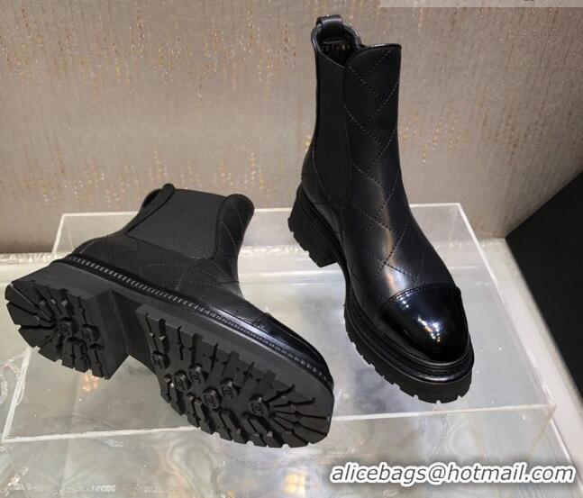 Purchase Chanel Quilted & Patent Calfskin Ankle Boots G45087 Black 0809080