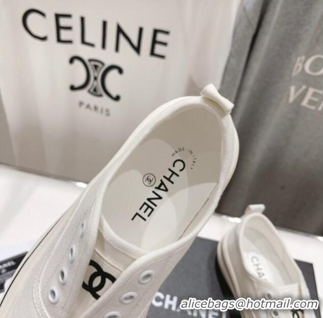 Unique Style Chanel Canvas Slip-on Sneakers White 809091