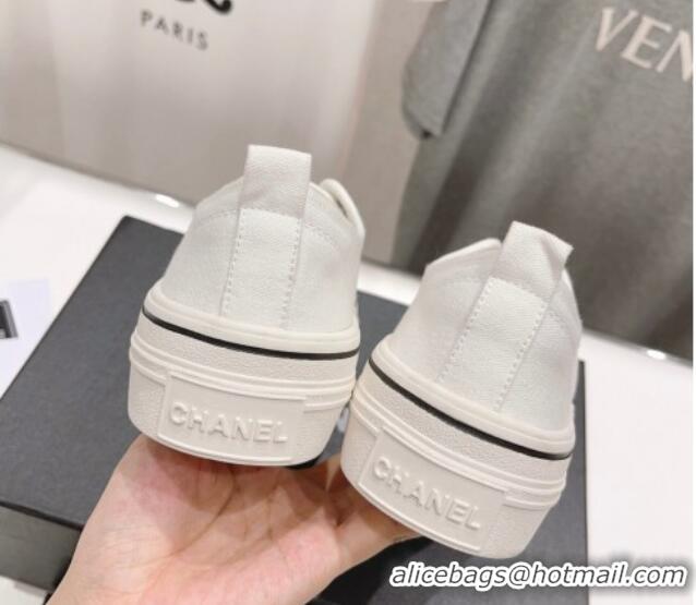 Unique Style Chanel Canvas Slip-on Sneakers White 809091