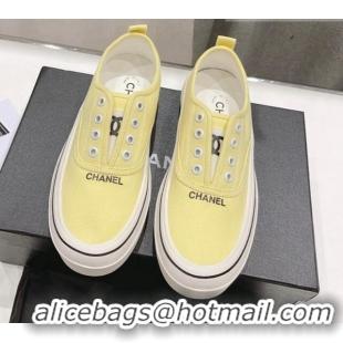 Feminine Chanel Canvas Slip-on Sneakers Yellow 809094