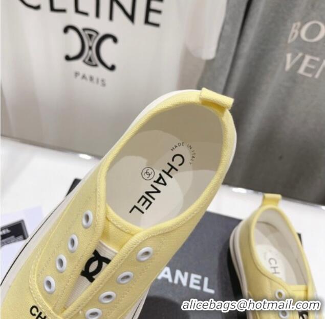 Feminine Chanel Canvas Slip-on Sneakers Yellow 809094