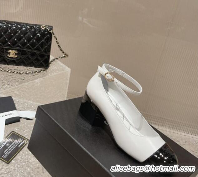 Most Popular Chanel Calfskin & Patent Mary Janes Pumps 5.5cm G45071 White/Black 809095