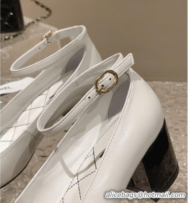 Most Popular Chanel Calfskin & Patent Mary Janes Pumps 5.5cm G45071 White/Black 809095