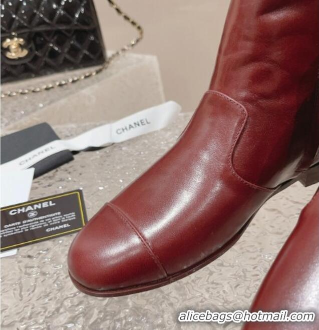 Elegant Chanel Shiny Calfskin Flat Ankle Boots with Chain CC Burgundy 809108