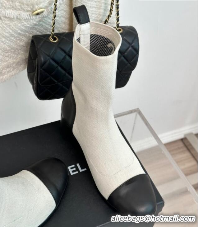 Luxurious Chanel Knit & Calfskin Ankle Boots 4.5cm White 809128