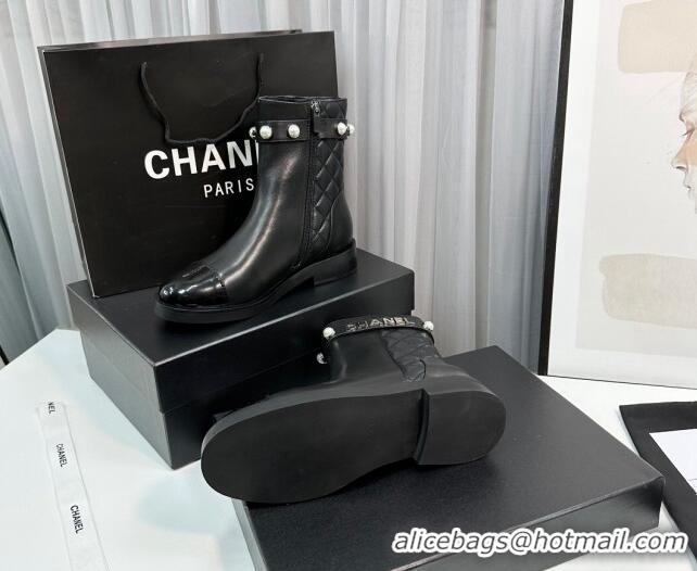 Good Quality Chanel Calfskin & Patent Leather Ankle Boots with Pears Band Black 814002