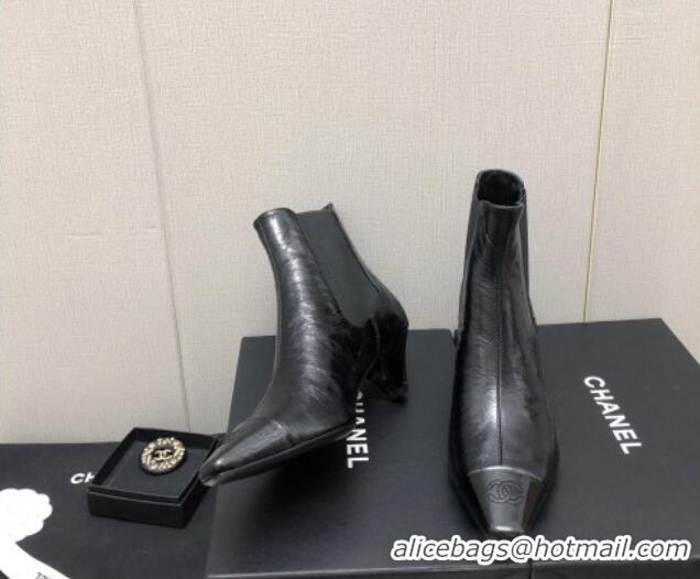 Popular Style Chanel Calfskin & Patent Leather Pointed Ankle Boots 4cm Black 814007