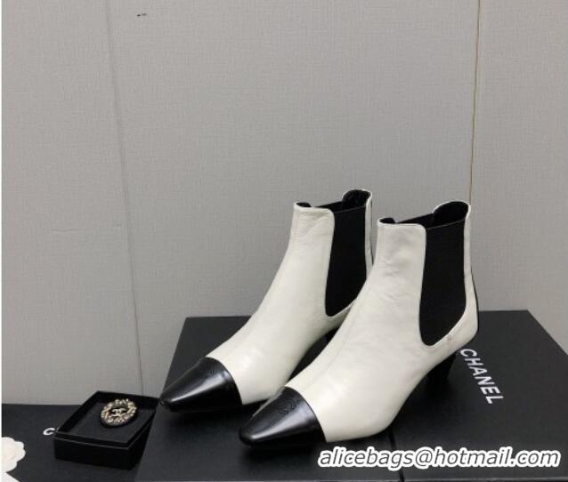 Low Cost Chanel Calfskin & Patent Leather Pointed Ankle Boots 4cm White 814008