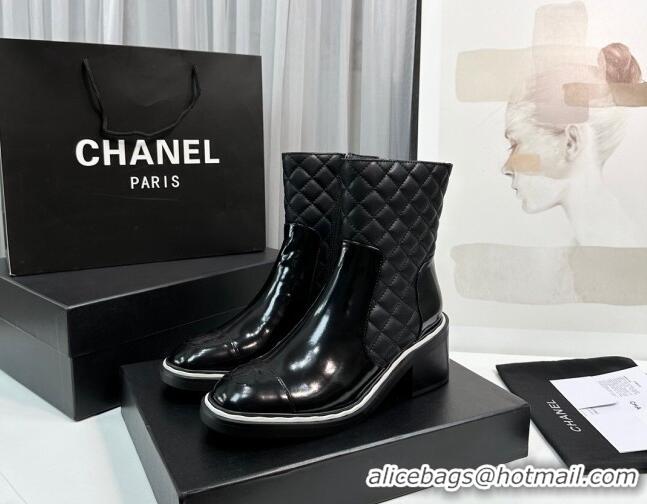 Most Popular Chanel Quilted Calfskin & Patent Leather Ankle Boots 6.5cm with White Contrasting Black 814011