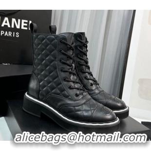 Feminine Chanel Quilted Calfskin Lace-up Ankle Boots Black 814018