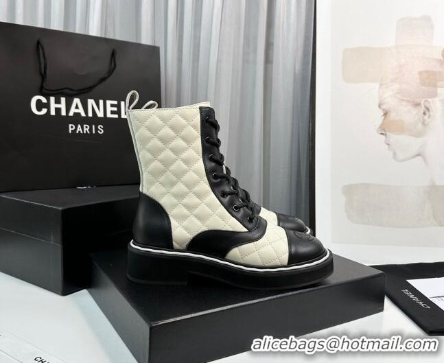 Shop Duplicate Chanel Quilted Calfskin Lace-up Ankle Boots Beige/Black 814019