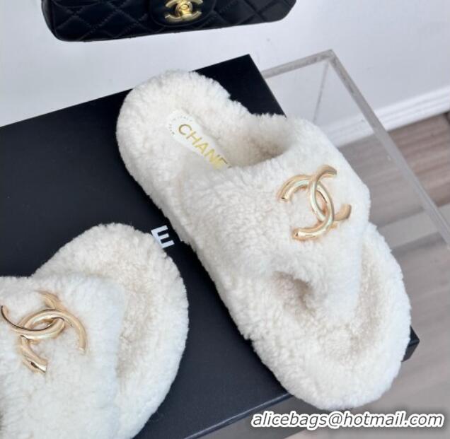 Best Grade Chanel Shearling Flat Thong Slide Sandals White 819030