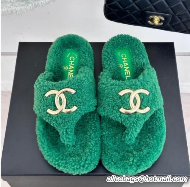 Luxurious Chanel Shearling Flat Thong Slide Sandals Green 819032