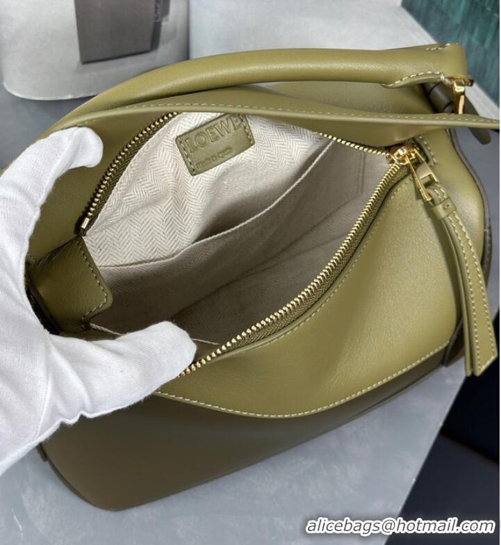 Super Quality Loewe Classic leather Puzzle bag 47398 Olive Green&khaki green