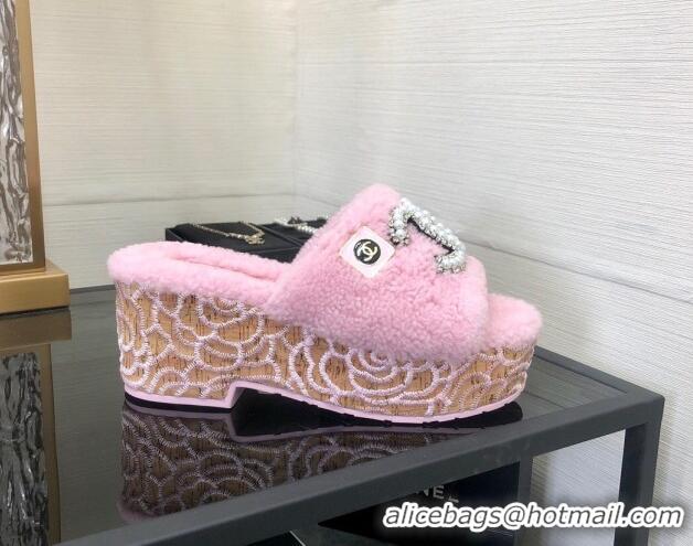 Durable Chanel Shearling Platform Slide Sandals with Pearls CC Light Pink 826001